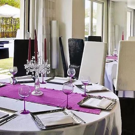 Vdb Next Hotel