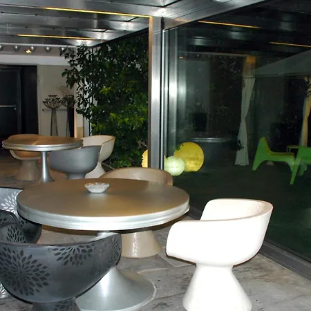 Hotel Vdb Next 4*