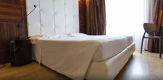 Vdb Next Hotel 4*